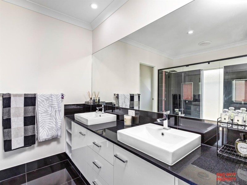 /21 Carrington Way, Trinity Park QLD 4879