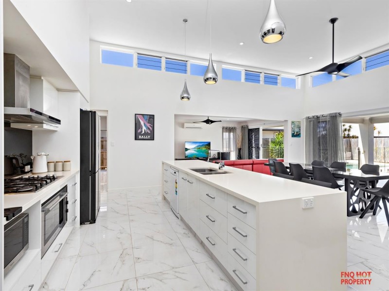 /21 Carrington Way, Trinity Park QLD 4879