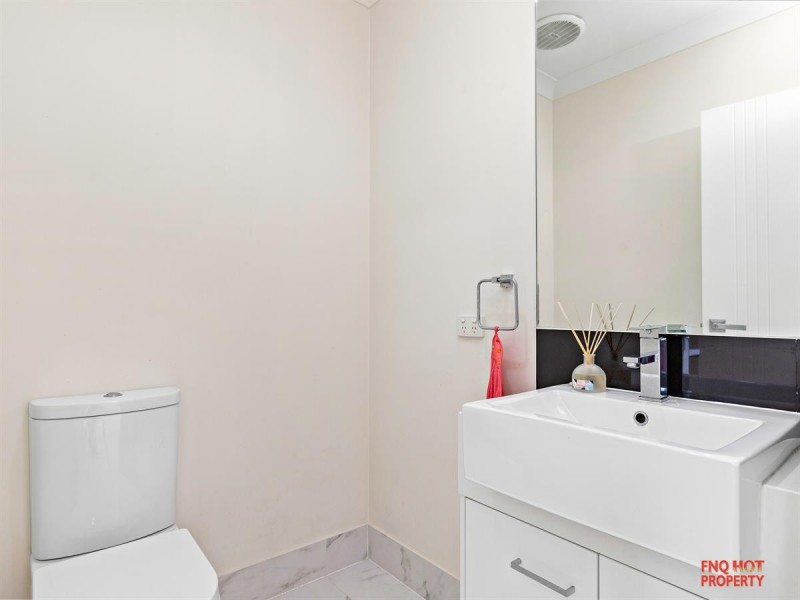 /21 Carrington Way, Trinity Park QLD 4879