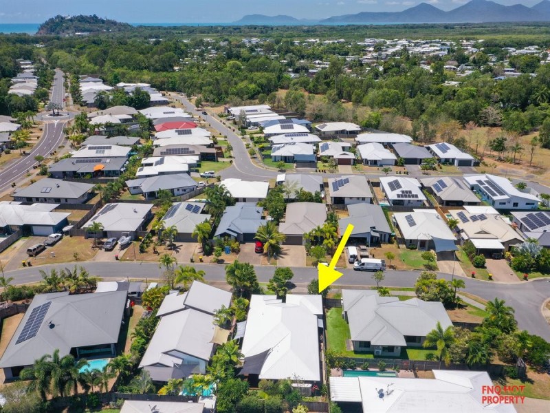 /10 Seaways Street, Trinity Beach QLD 4879