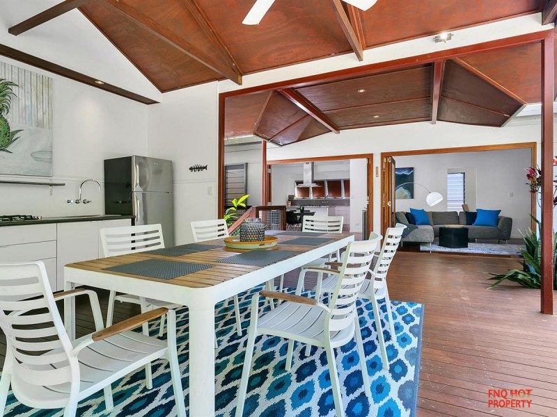 /66 Bangalow  Lane, Palm Cove QLD 4879