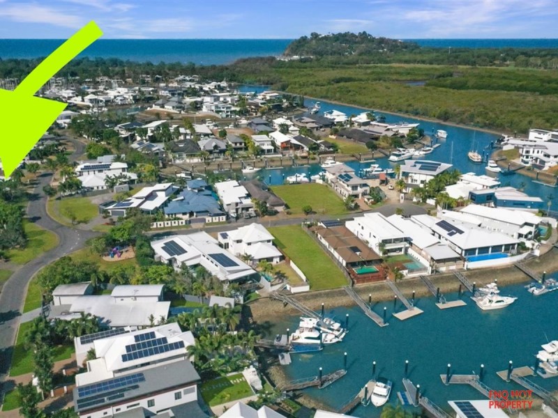 2/60 Harbour Drive, Trinity Park QLD 4879