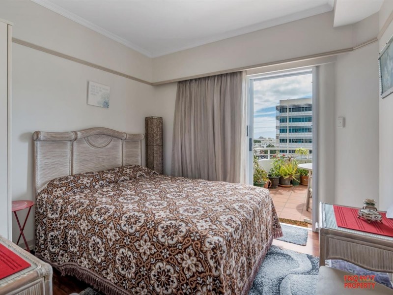 24/73 Spence Street, Cairns City QLD 4870