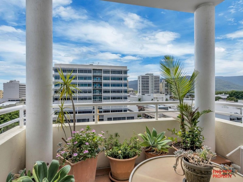 24/73 Spence Street, Cairns City QLD 4870