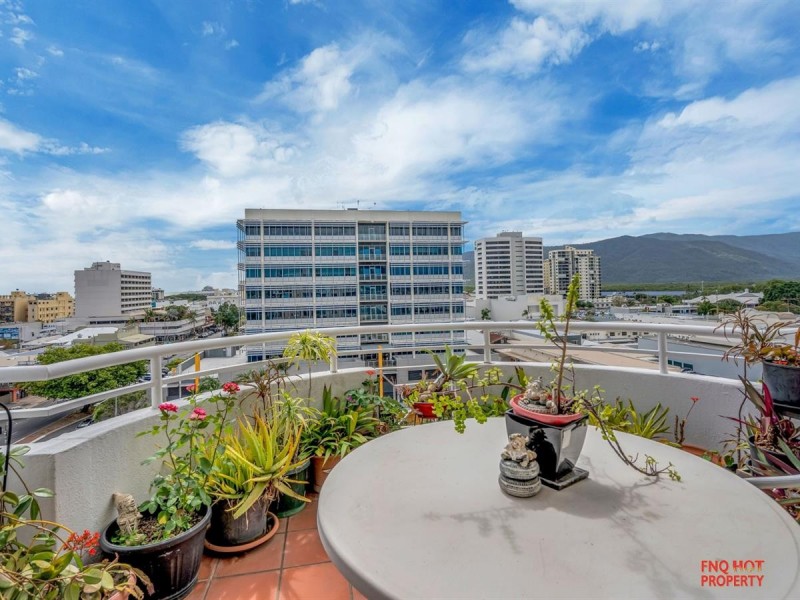 24/73 Spence Street, Cairns City QLD 4870