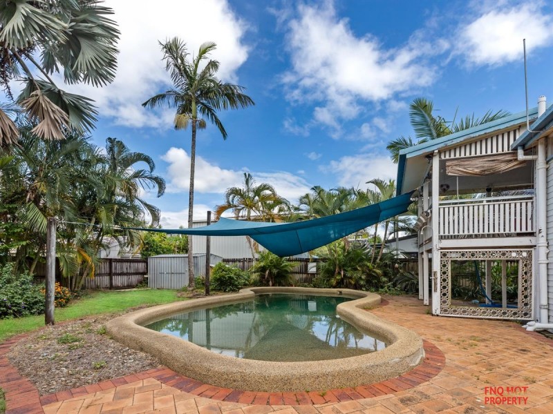 /7 Collinson Street, Westcourt QLD 4870