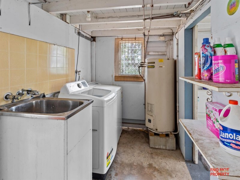 /7 Collinson Street, Westcourt QLD 4870