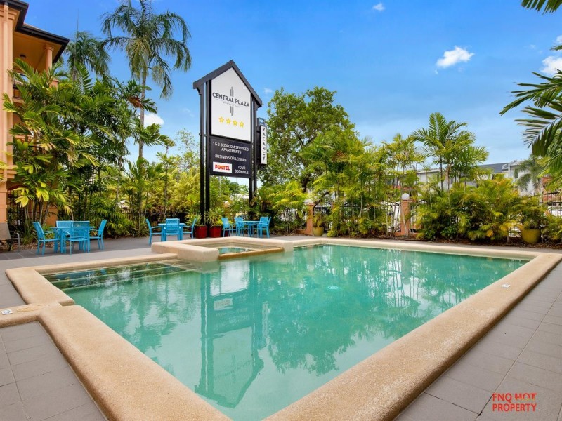 28/255 Lake Street, Cairns North QLD 4870