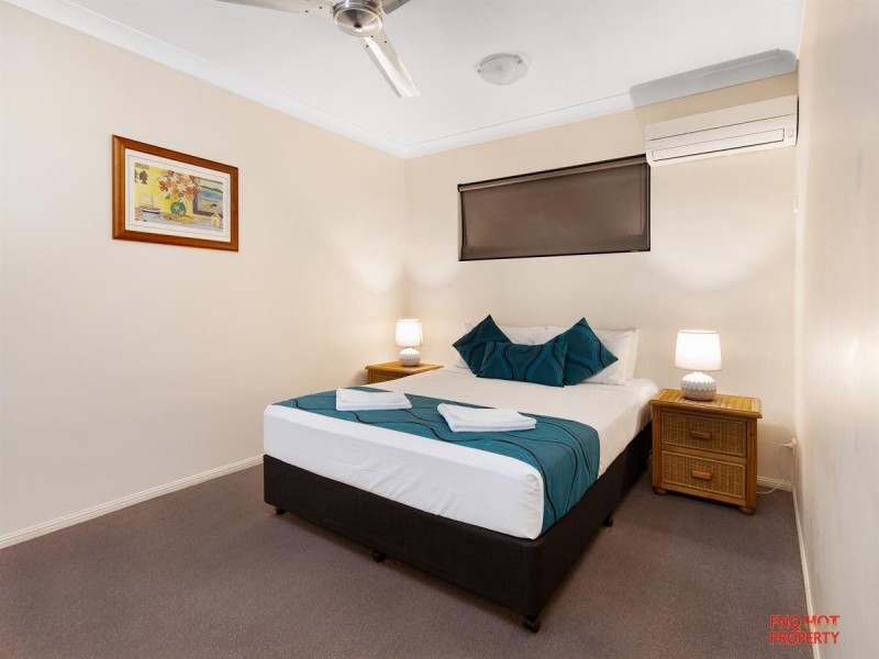 28/255 Lake Street, Cairns North QLD 4870