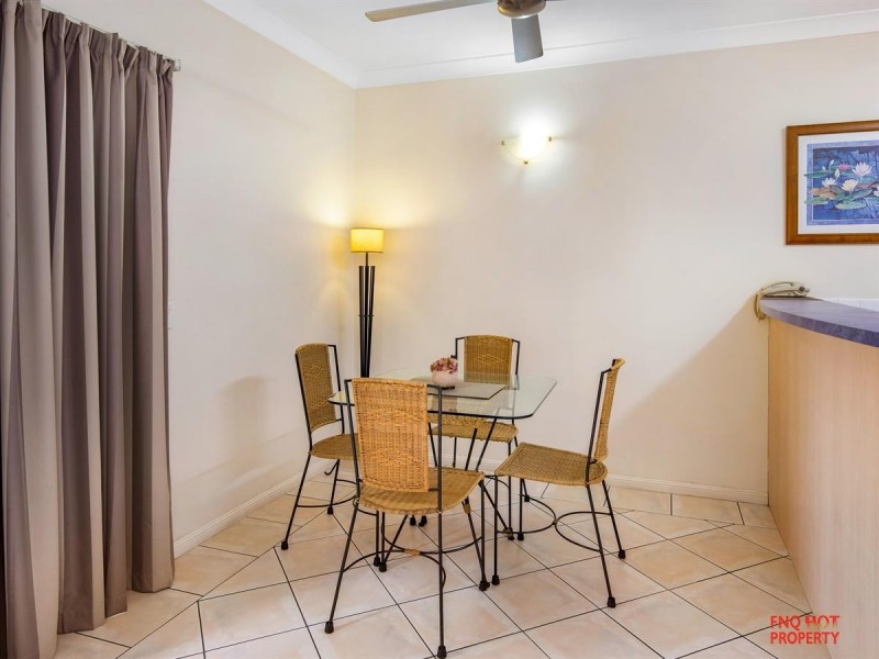 28/255 Lake Street, Cairns North QLD 4870
