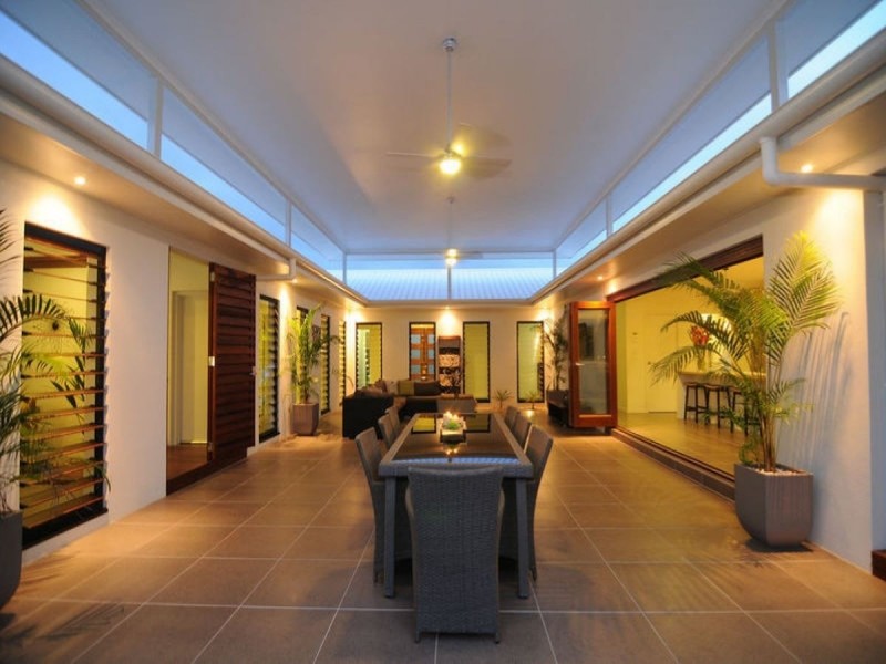 /33 Iridescent Drive, Trinity Park QLD 4879