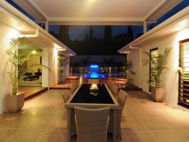 /33 Iridescent Drive, Trinity Park QLD 4879