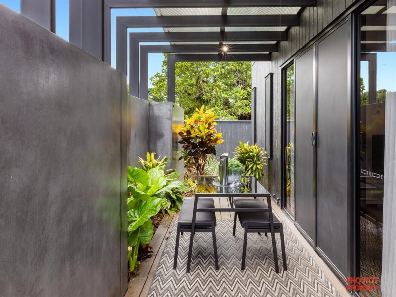 /85 Russell Street, Edge Hill QLD 4870