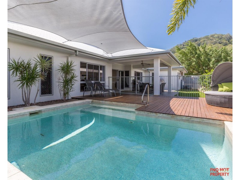 /9 Bowline Close, Trinity Beach QLD 4879