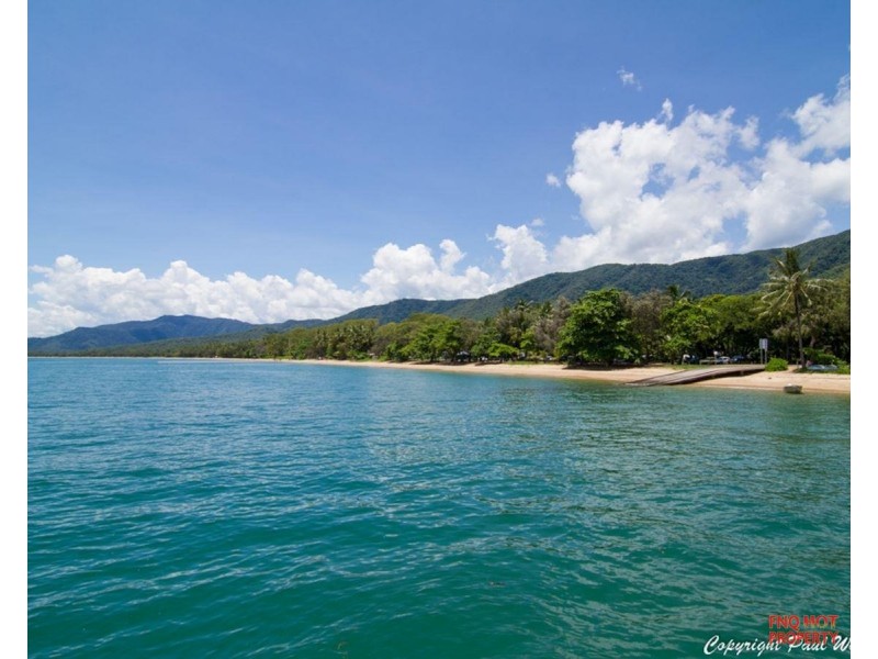 /3 Retreat Close, Palm Cove QLD 4879