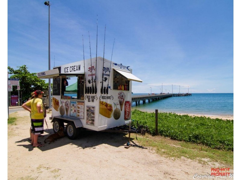 /3 Retreat Close, Palm Cove QLD 4879