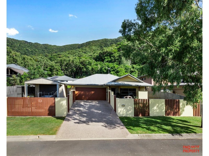 /3 Retreat Close, Palm Cove QLD 4879