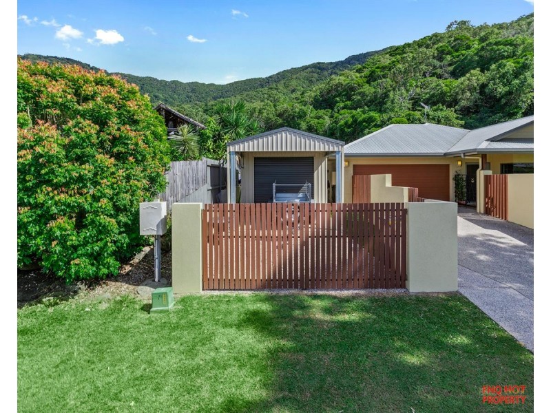 /3 Retreat Close, Palm Cove QLD 4879