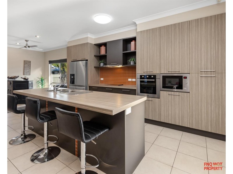 /16 Selwyn Circuit, Trinity Park QLD 4879