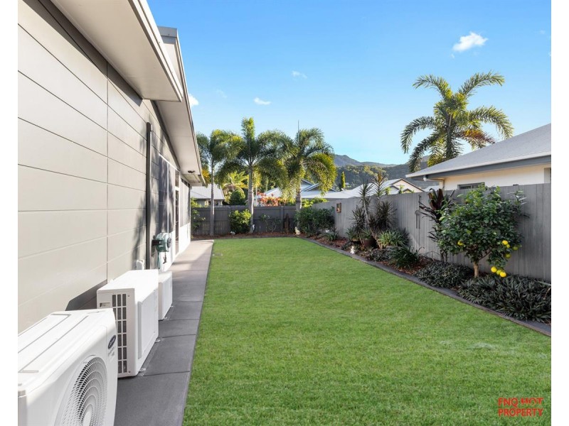 /16 Selwyn Circuit, Trinity Park QLD 4879