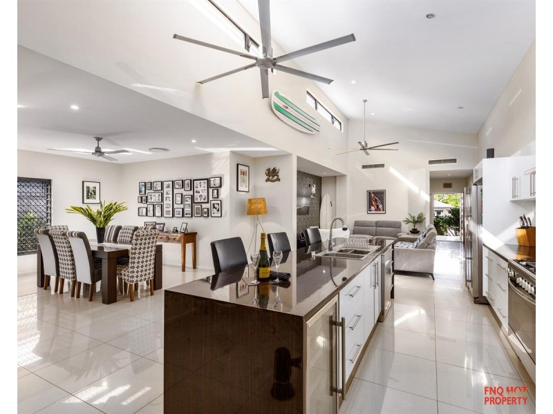 /43 Aurelia Road, Palm Cove QLD 4879