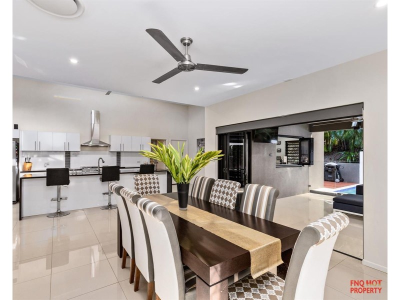 /43 Aurelia Road, Palm Cove QLD 4879