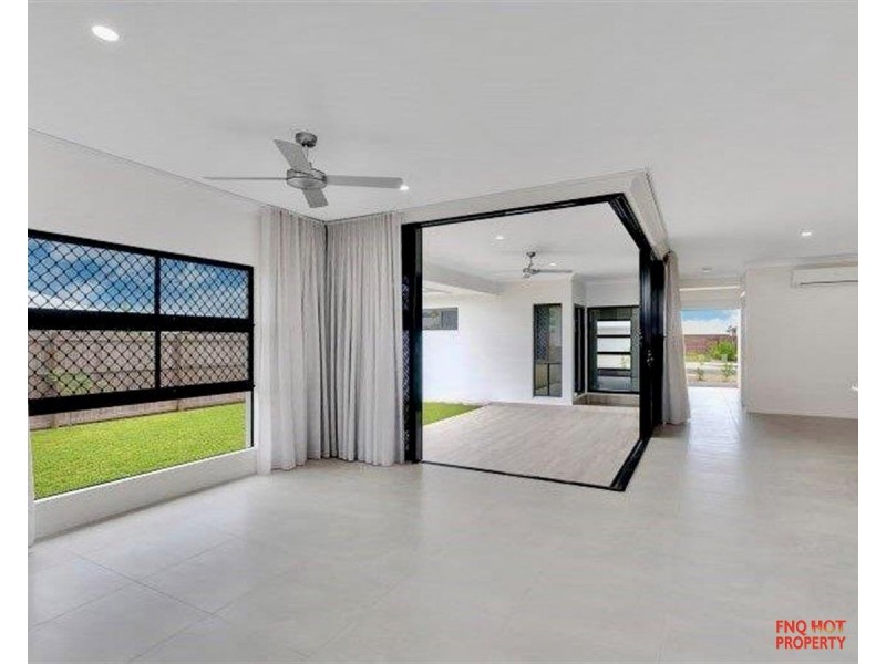 /22 Starcke Trail, Smithfield QLD 4878