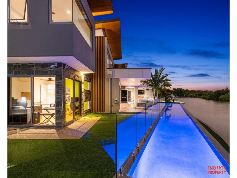 /3 Ragamuffin Quay, Trinity Park QLD 4879