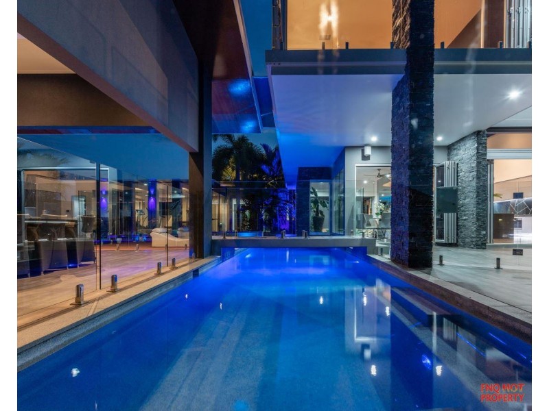 /115-117 Harbour Drive, Trinity Park QLD 4879