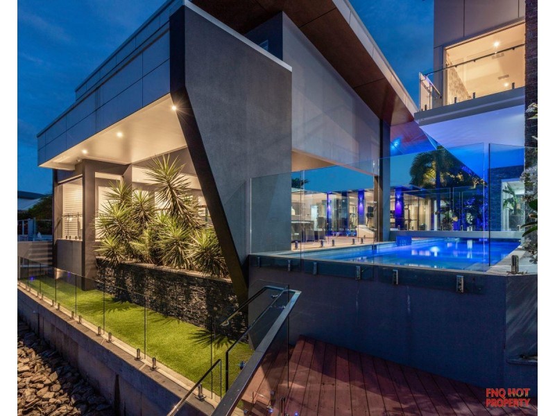 /115-117 Harbour Drive, Trinity Park QLD 4879