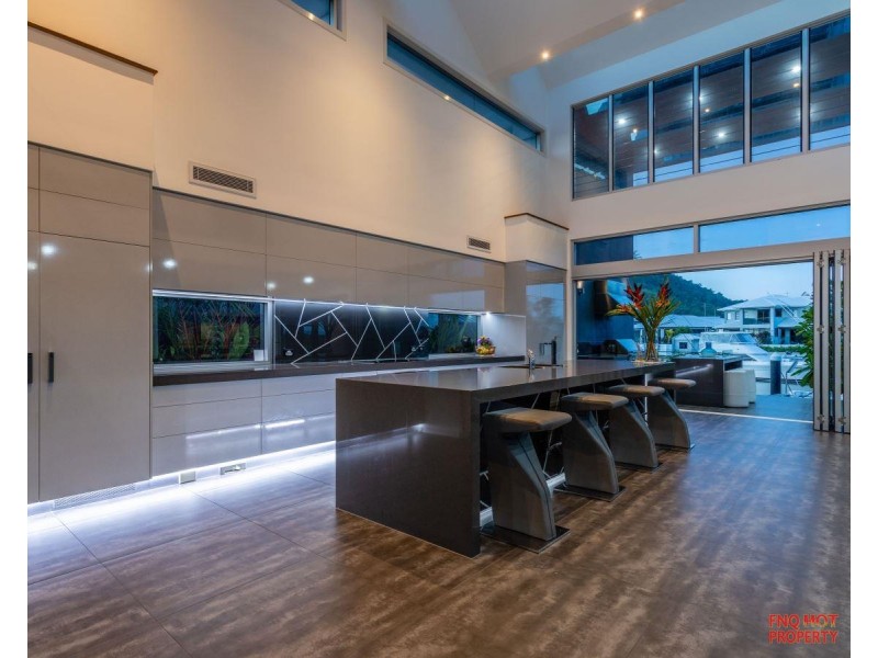 /115-117 Harbour Drive, Trinity Park QLD 4879