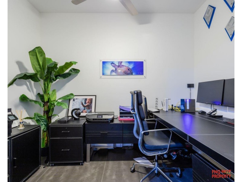 /115-117 Harbour Drive, Trinity Park QLD 4879