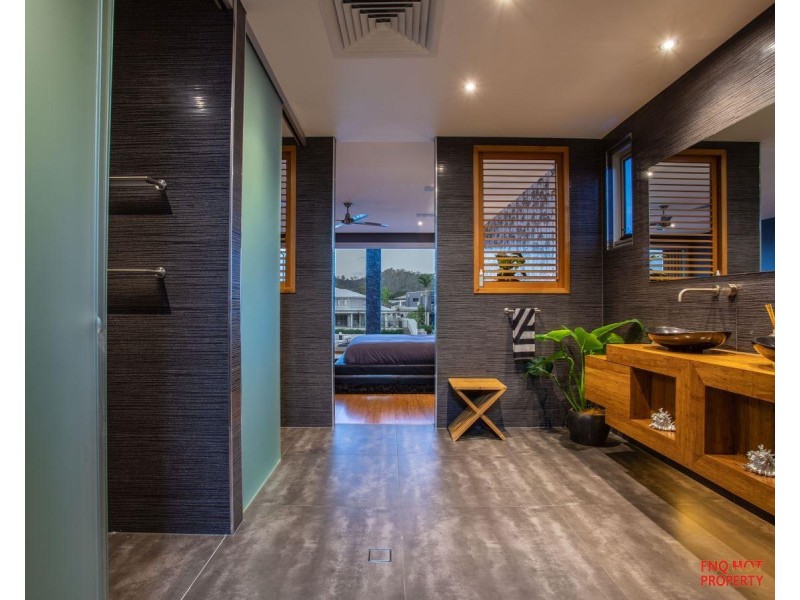 /115-117 Harbour Drive, Trinity Park QLD 4879