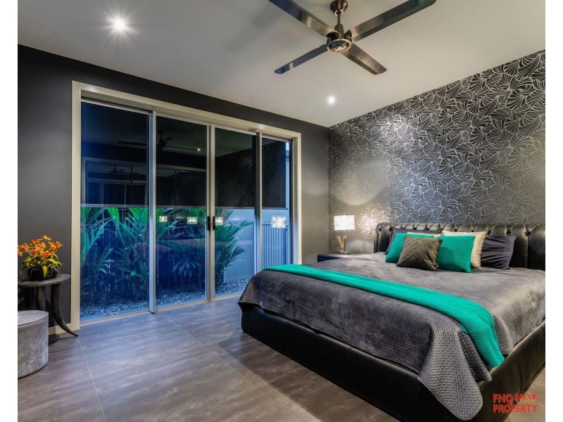 /115-117 Harbour Drive, Trinity Park QLD 4879