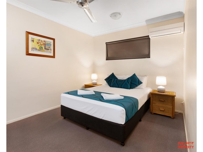 28/255 Lake Street, Cairns North QLD 4870