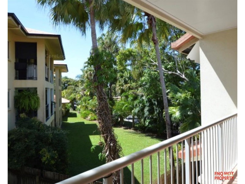 13/9-11 Oyster Court, Trinity Beach QLD 4879