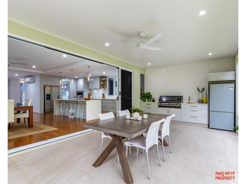 /28 Coastline Parade, Trinity Beach QLD 4879