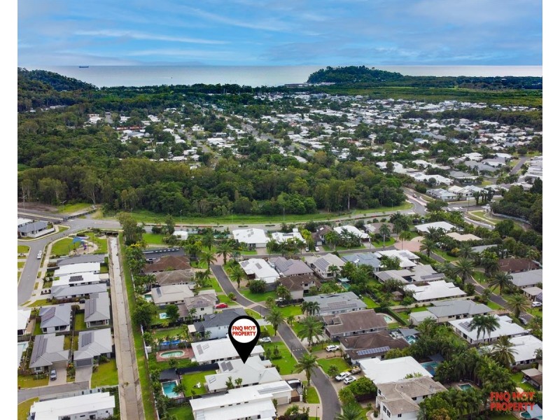 /5 Iridescent Drive, Trinity Park QLD 4879