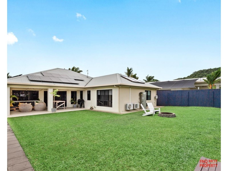 /5 Iridescent Drive, Trinity Park QLD 4879