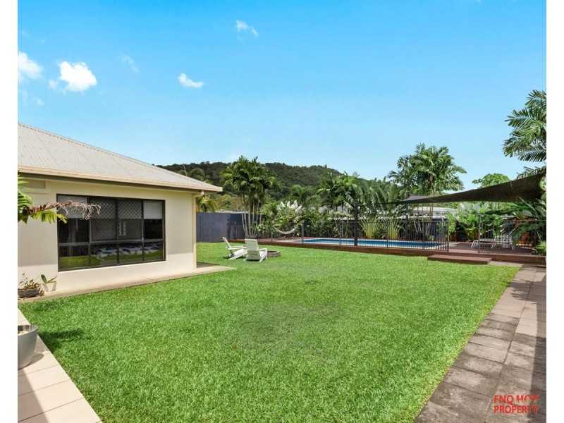 /5 Iridescent Drive, Trinity Park QLD 4879