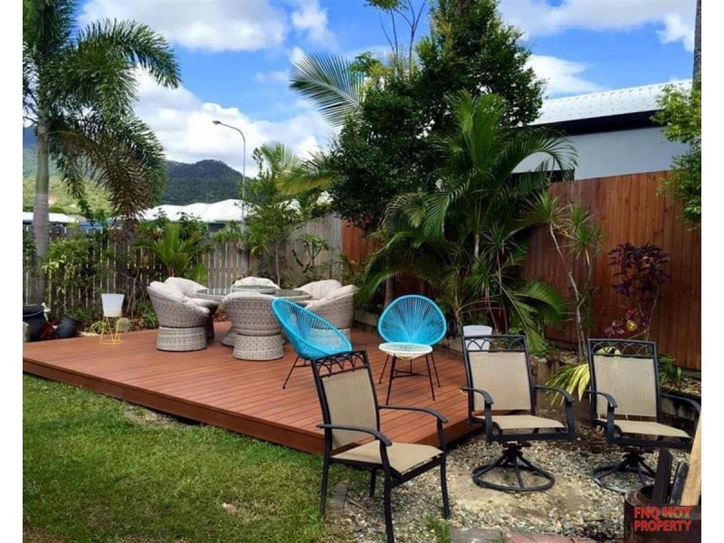 2/64 Harbour Drive, Trinity Park QLD 4879