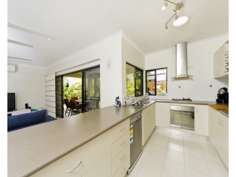 2/64 Harbour Drive, Trinity Park QLD 4879