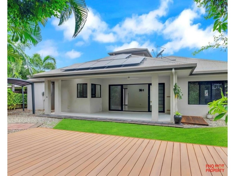 2/64 Harbour Drive, Trinity Park QLD 4879