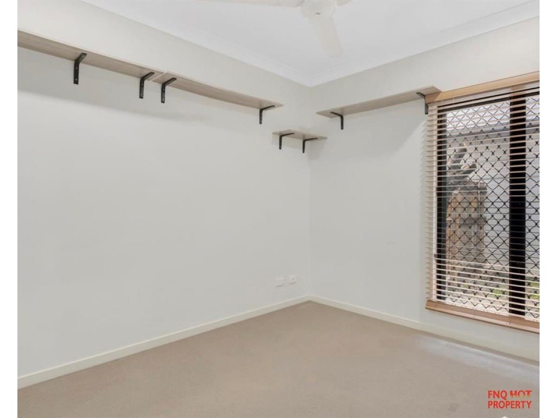 2/64 Harbour Drive, Trinity Park QLD 4879