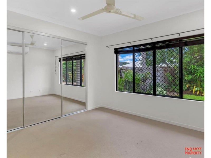 2/64 Harbour Drive, Trinity Park QLD 4879
