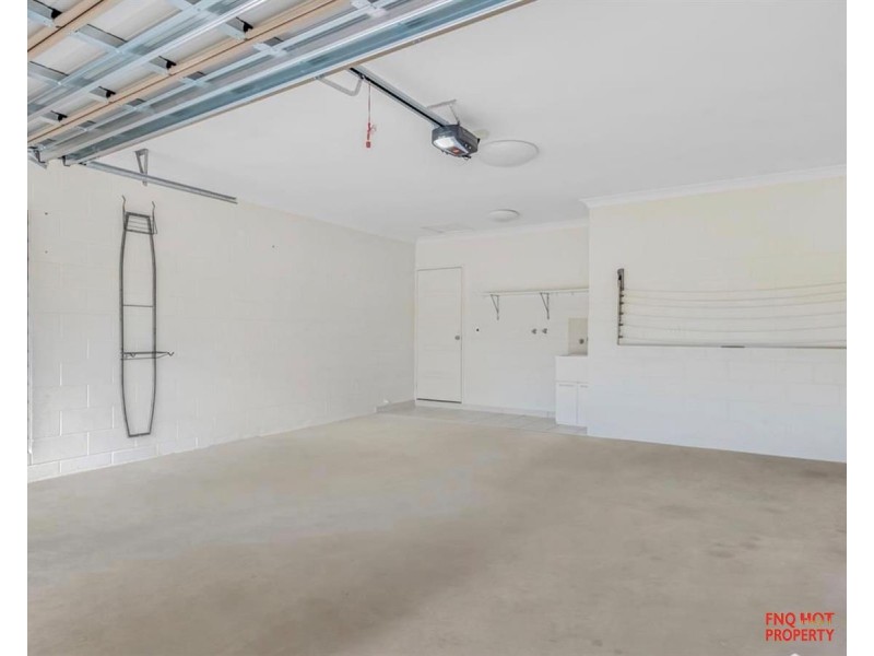 2/64 Harbour Drive, Trinity Park QLD 4879