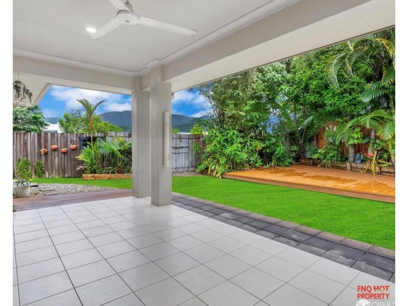 2/64 Harbour Drive, Trinity Park QLD 4879