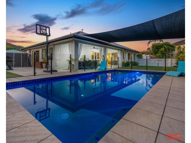 /30 Iridescent Drive, Trinity Park QLD 4879