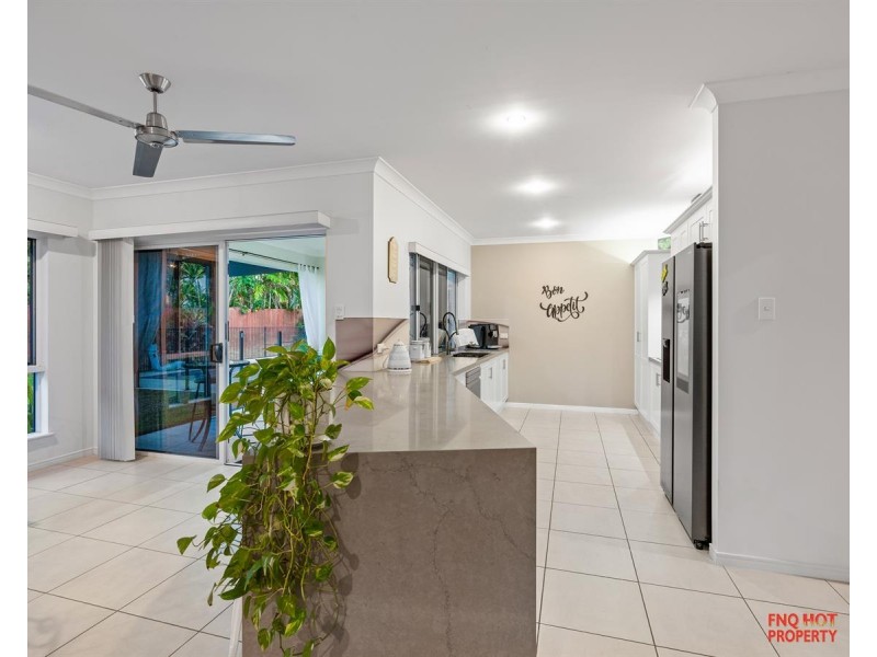 /30 Iridescent Drive, Trinity Park QLD 4879