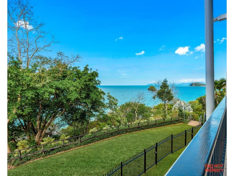 204/92-94 Moore St, Trinity Beach QLD 4879